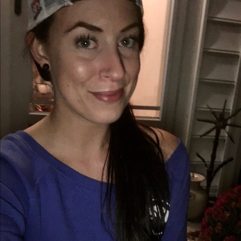 Meet your Posher, Anna